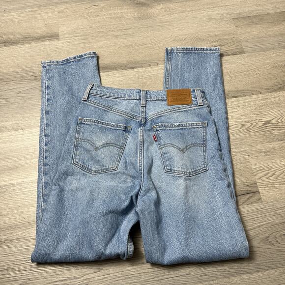 Levi's Premium 70s High Slim Straight Jeans Womens Size 26 Light Wash Denim - Picture 3 of 7